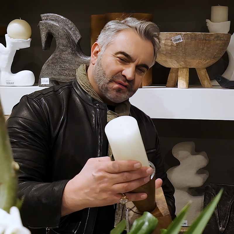 Sourcing wholesale products (candles) at Las Vegas Market.